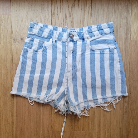 Jean shorts size 25 - Picture 2 of 7